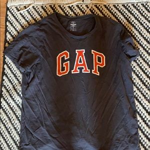GAP men’s shirt